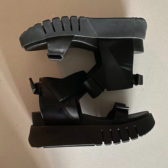 Black United Nude Delta Run Sandal - 41 - Picture 1 of 11